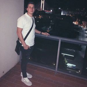 Meet your Posher, Gena